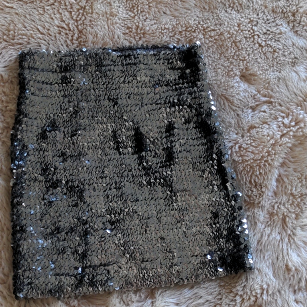 F21 Stretch Sequined Mini Skirt